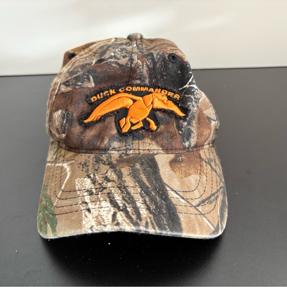 Duck Commander Camouflage Adjustable Baseball Cap Hat with Safety Orange Logo